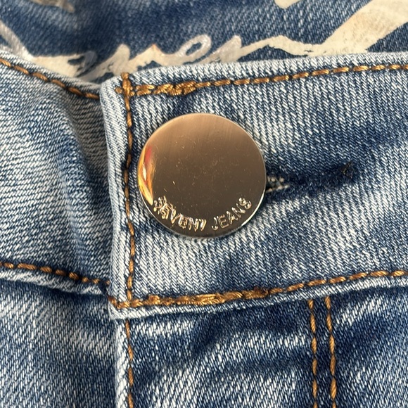 NWT Seven7 Womens Blue Denim Fray Hem Sunset Bermuda Shorts Size 14 - Picture 4 of 13